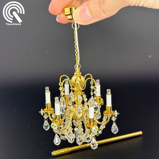 Lustre en cristal 6 bras Miniature Fonctionnement sans contact avec baguette Échelle 1:12 pour maison de poupée Sans contact Sans interrupteur