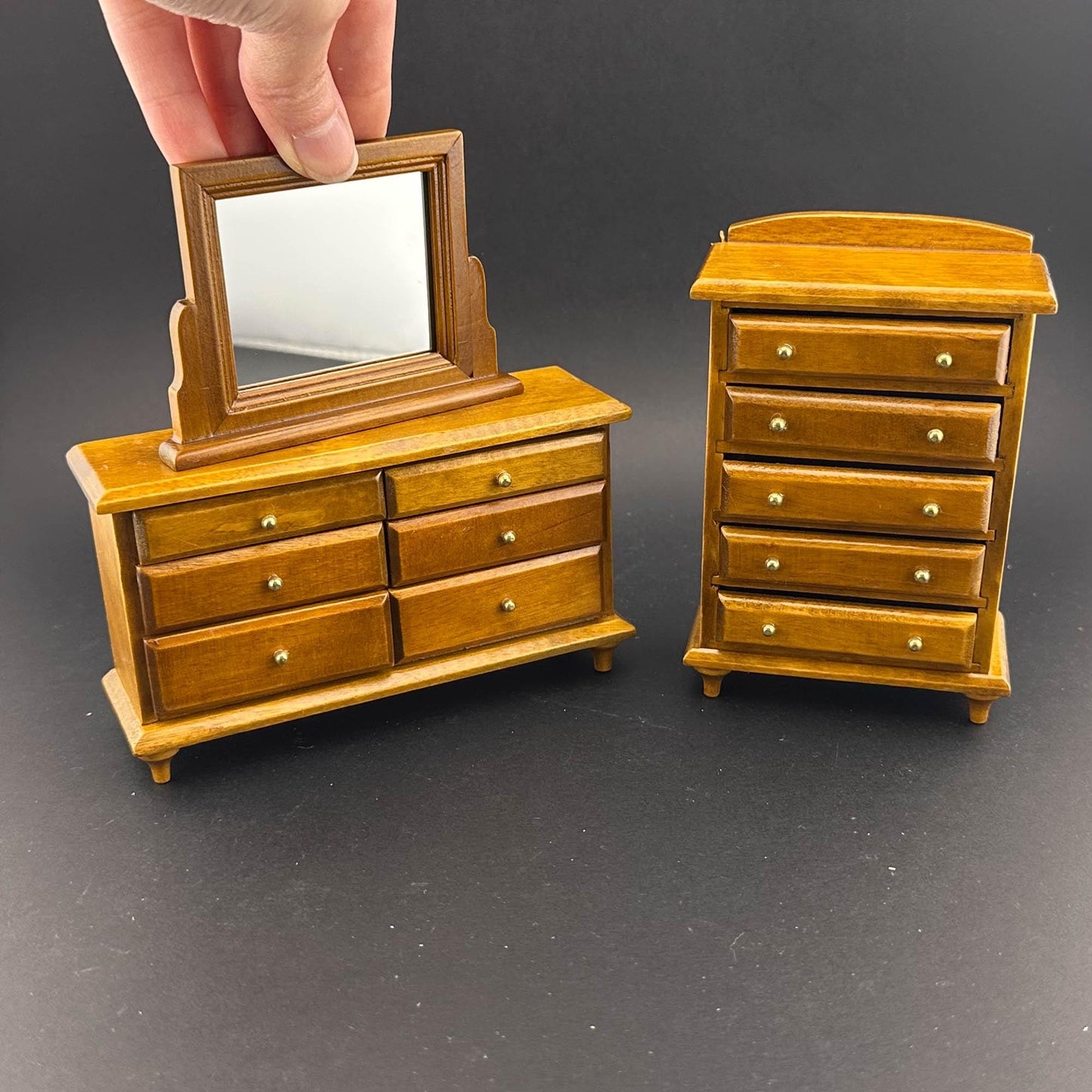 Miniature bedroom suite Economy Set 6pcs ber dresser bedstand mirror for 1:12 scale dollhouses miniature walnut wood