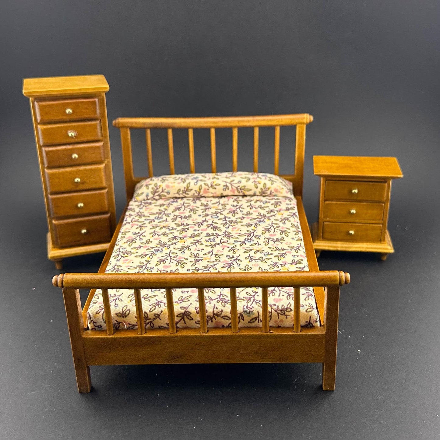 Miniature bedroom suite Economy Set 6pcs ber dresser bedstand mirror for 1:12 scale dollhouses miniature walnut wood