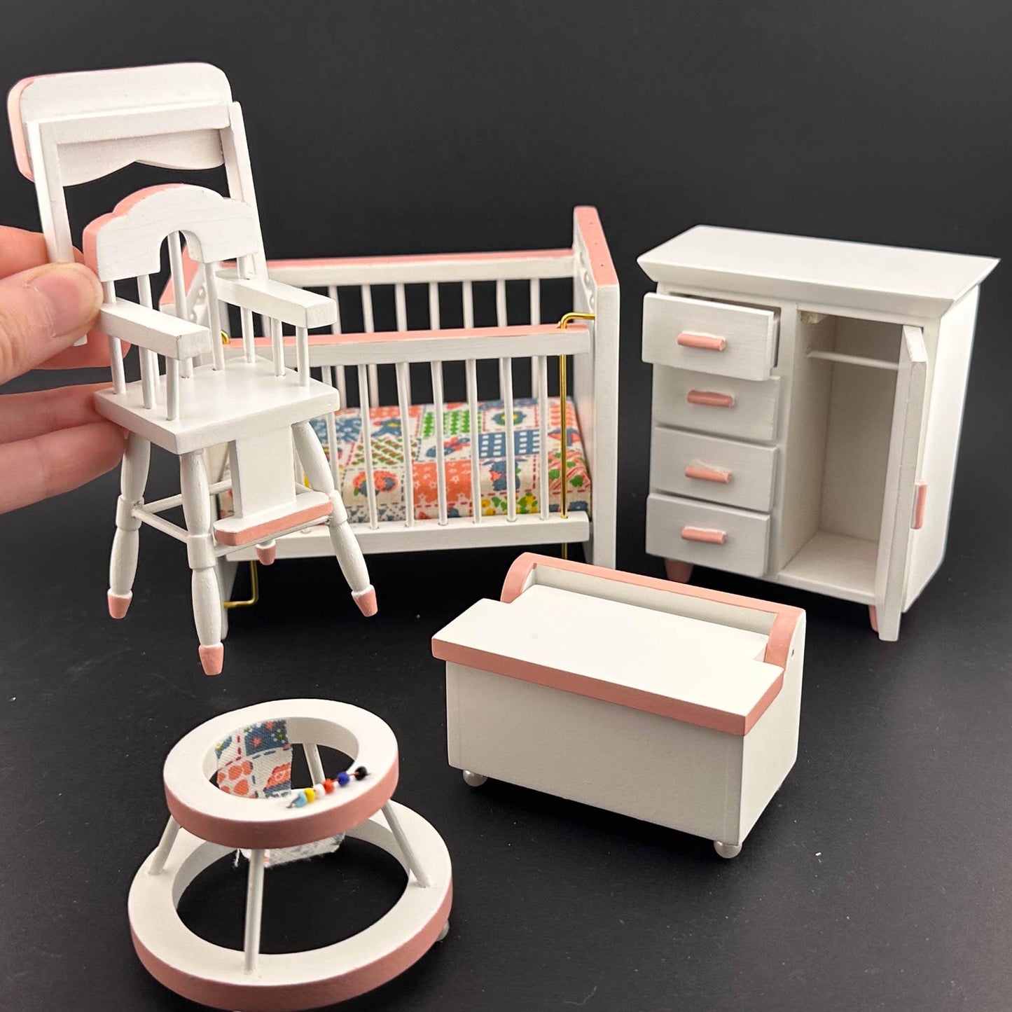 Nursery baby girl miniature Set 5pcs cradle highchair dresser pink classics decoration for 1:12 scale dollhouse economic
