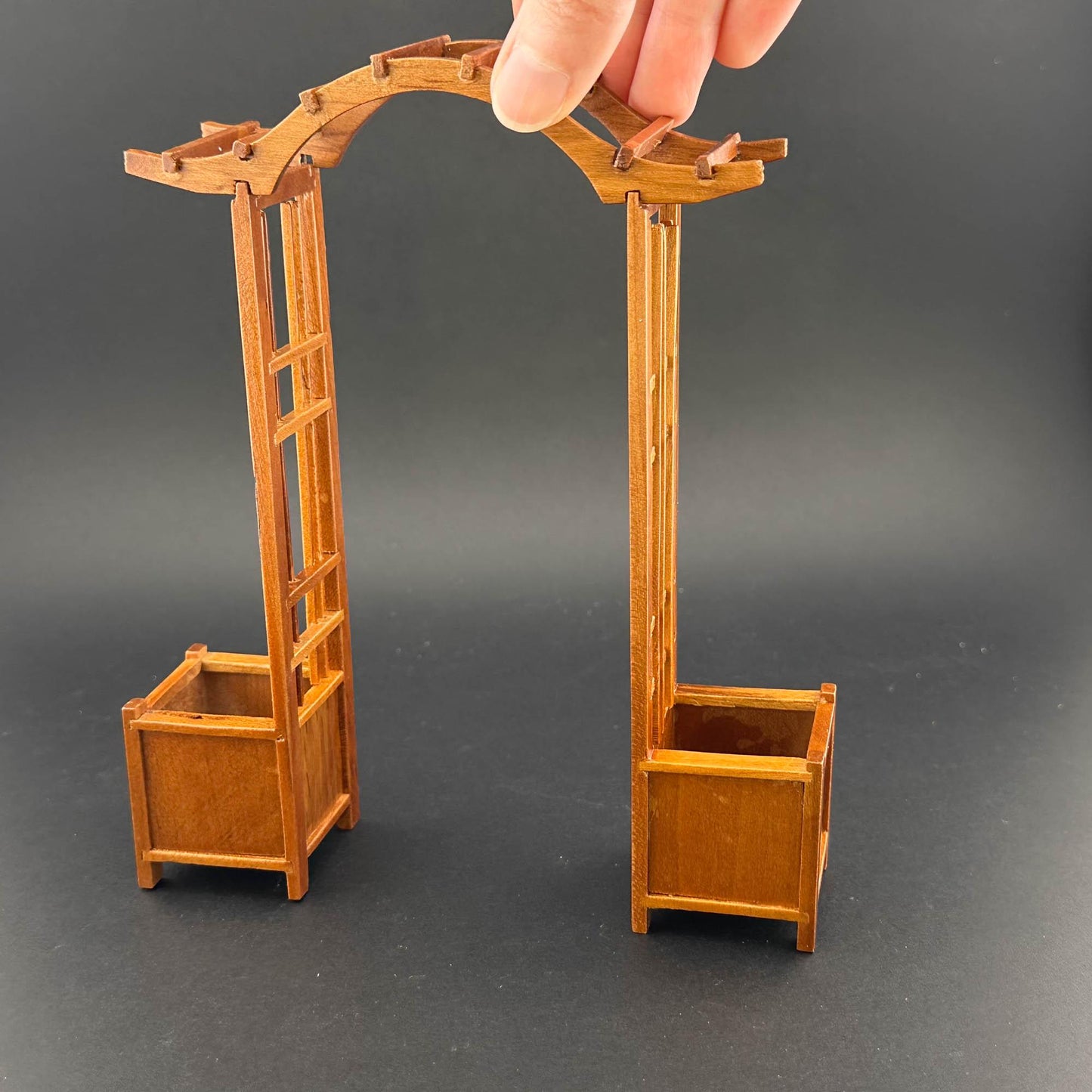 Miniature Wooden Garden canopy Arbor Archway and Planters for dollhouse 1:12 garden economic kit