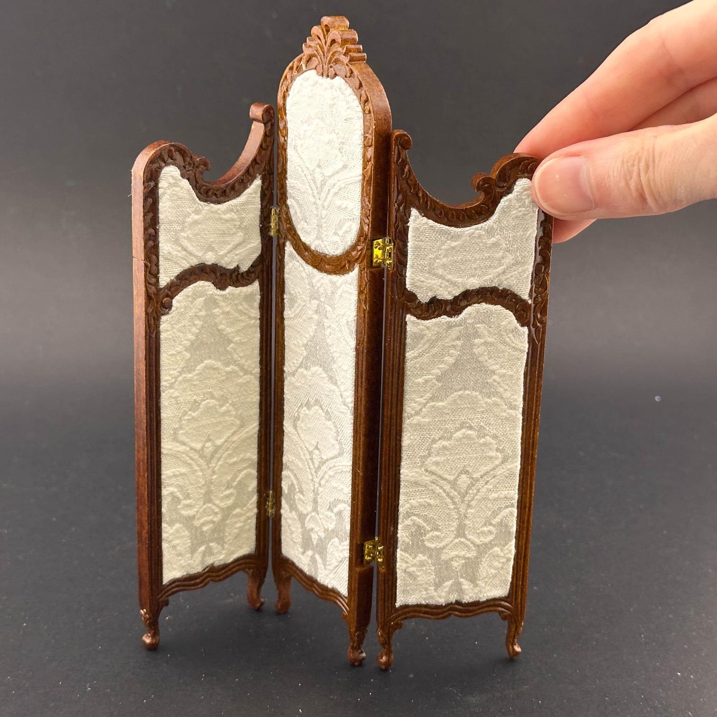 Adjustable Panelled Screen divider partition wall elegant for 1:12 bedroom dollhouse miniature wood WN with white fabric