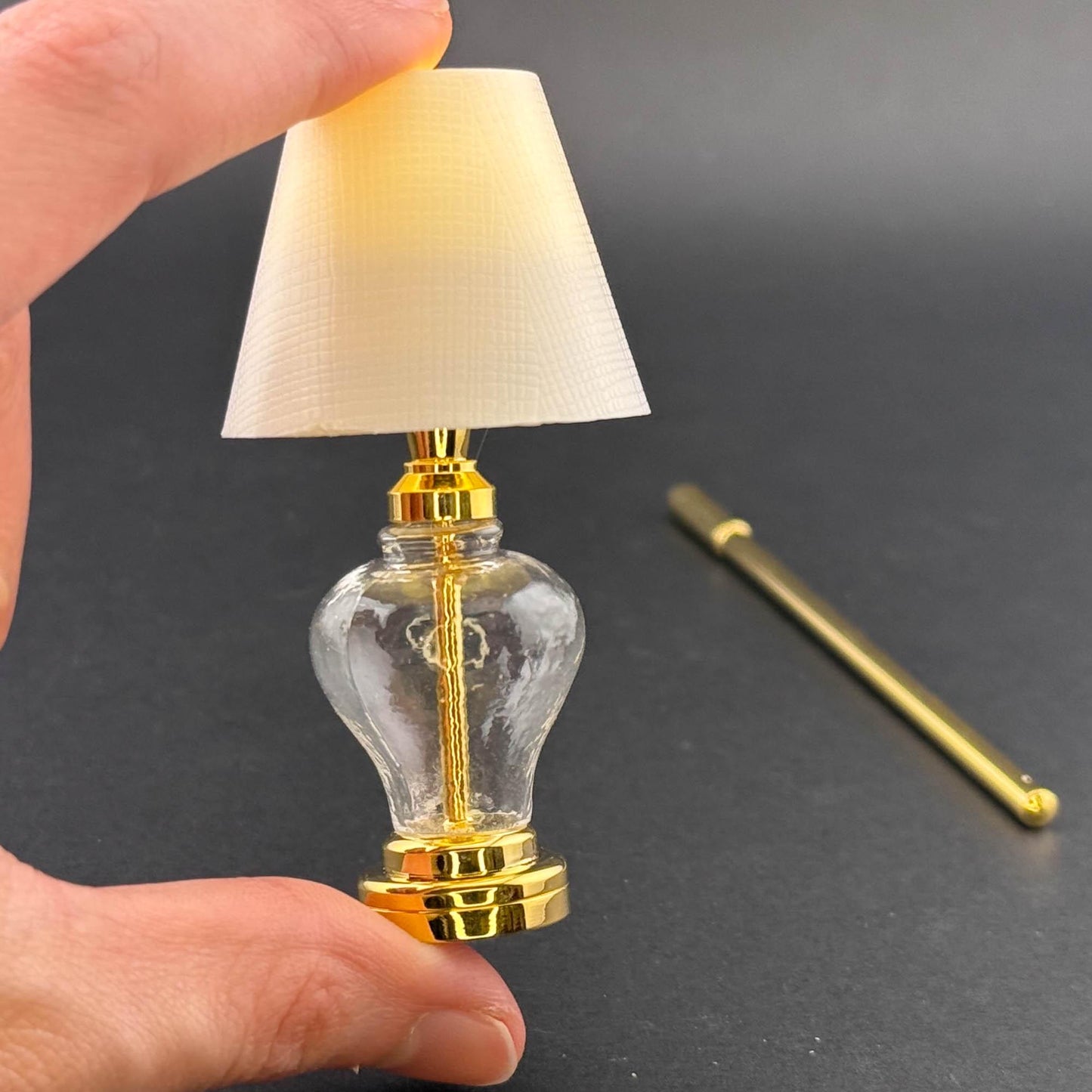 Miniature Touchless operation with Wand 1:12 table lamp LED for Dollhouse No-touch No-Switch Stick Clear glass table light
