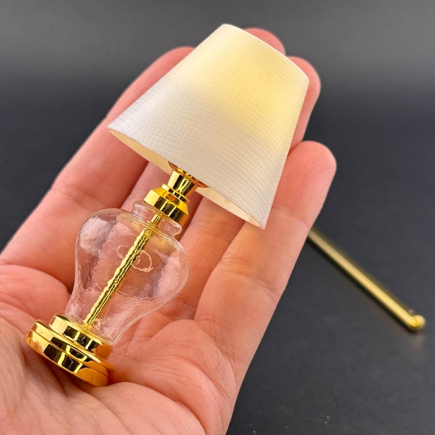 Miniature Touchless operation with Wand 1:12 table lamp LED for Dollhouse No-touch No-Switch Stick Clear glass table light
