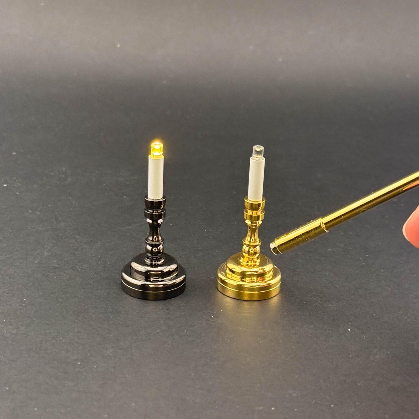 Miniature Touchless operation with Wand 1:12 table lamp LED for Dollhouse No-touch No-Switch Black candlestick
