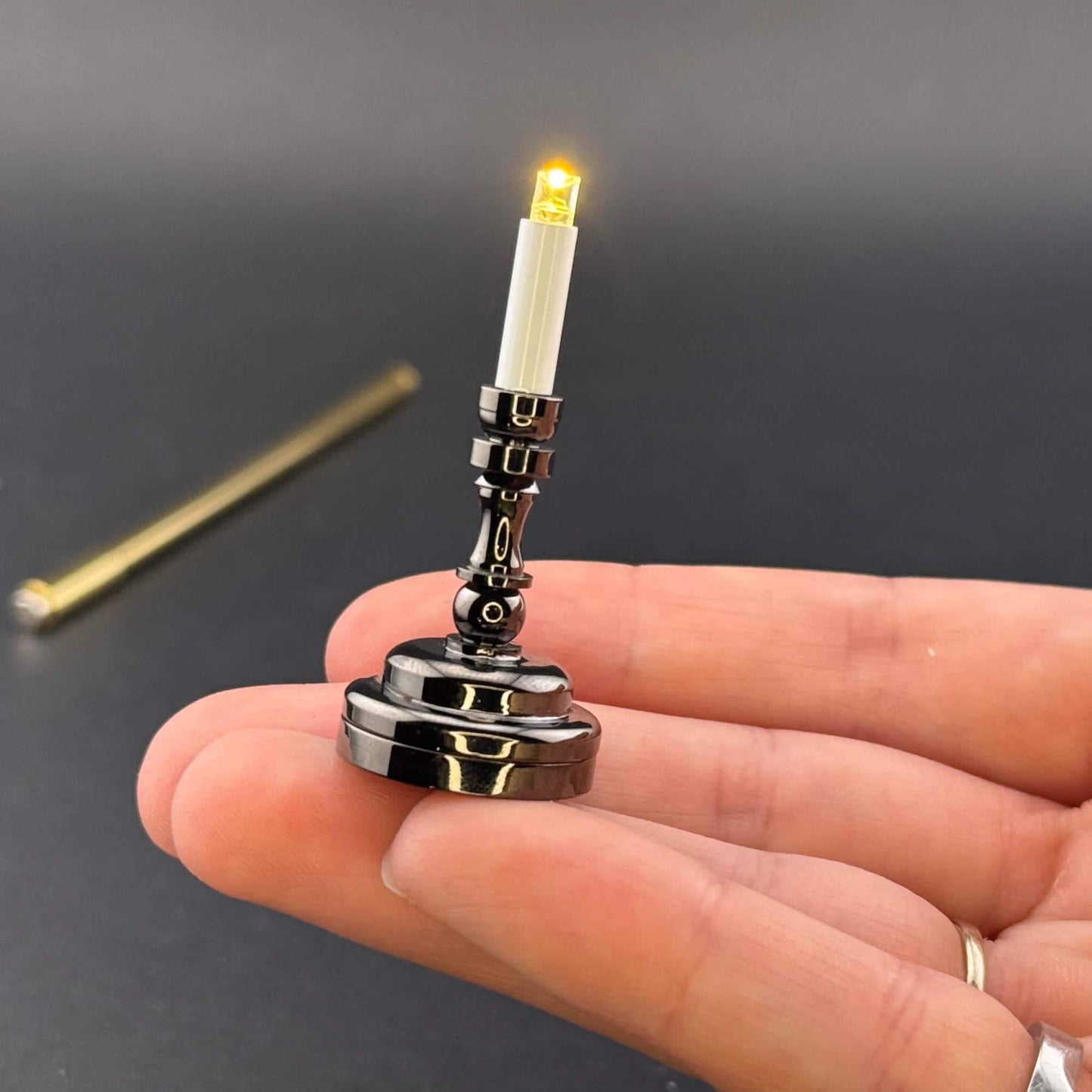 Miniature Touchless operation with Wand 1:12 table lamp LED for Dollhouse No-touch No-Switch Black candlestick