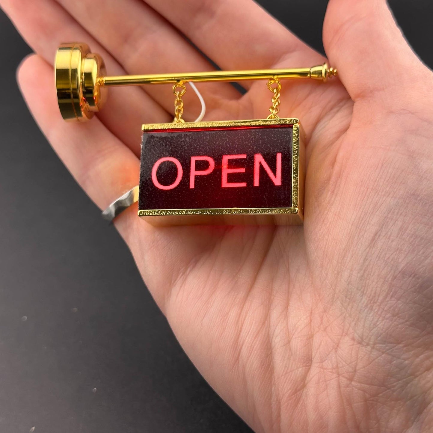 Fonctionnement sans contact miniature avec baguette 1:12 en laiton, lampe de signalisation ouverte, lumière LED, maison de poupée, sans contact, sans interrupteur, bâton magique féerique