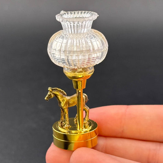 Lampe de table miniature à LED sans contact avec baguette 1:12 pour maison de poupée, lampe de table miniature cheval sans contact et sans interrupteur, bâton PONY