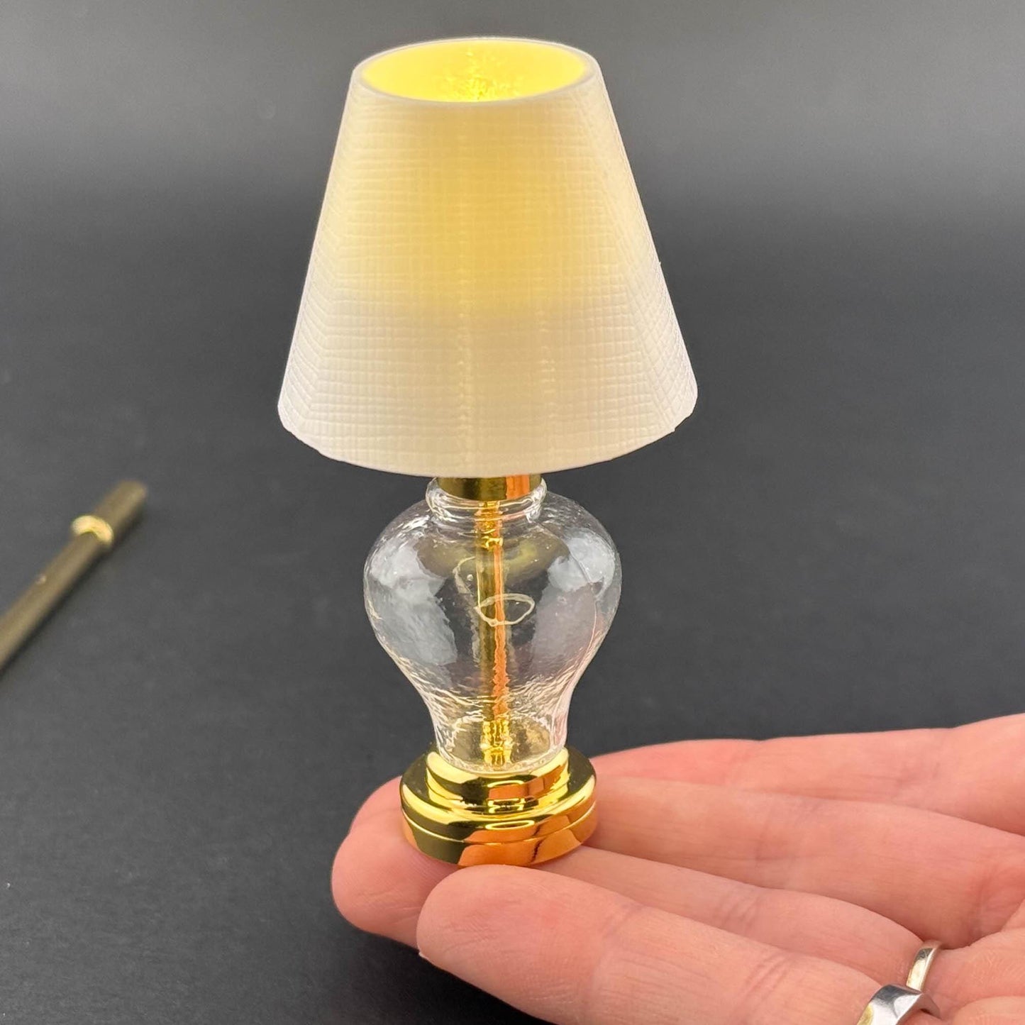 Miniature Touchless operation with Wand 1:12 table lamp LED for Dollhouse No-touch No-Switch Stick Clear glass table light