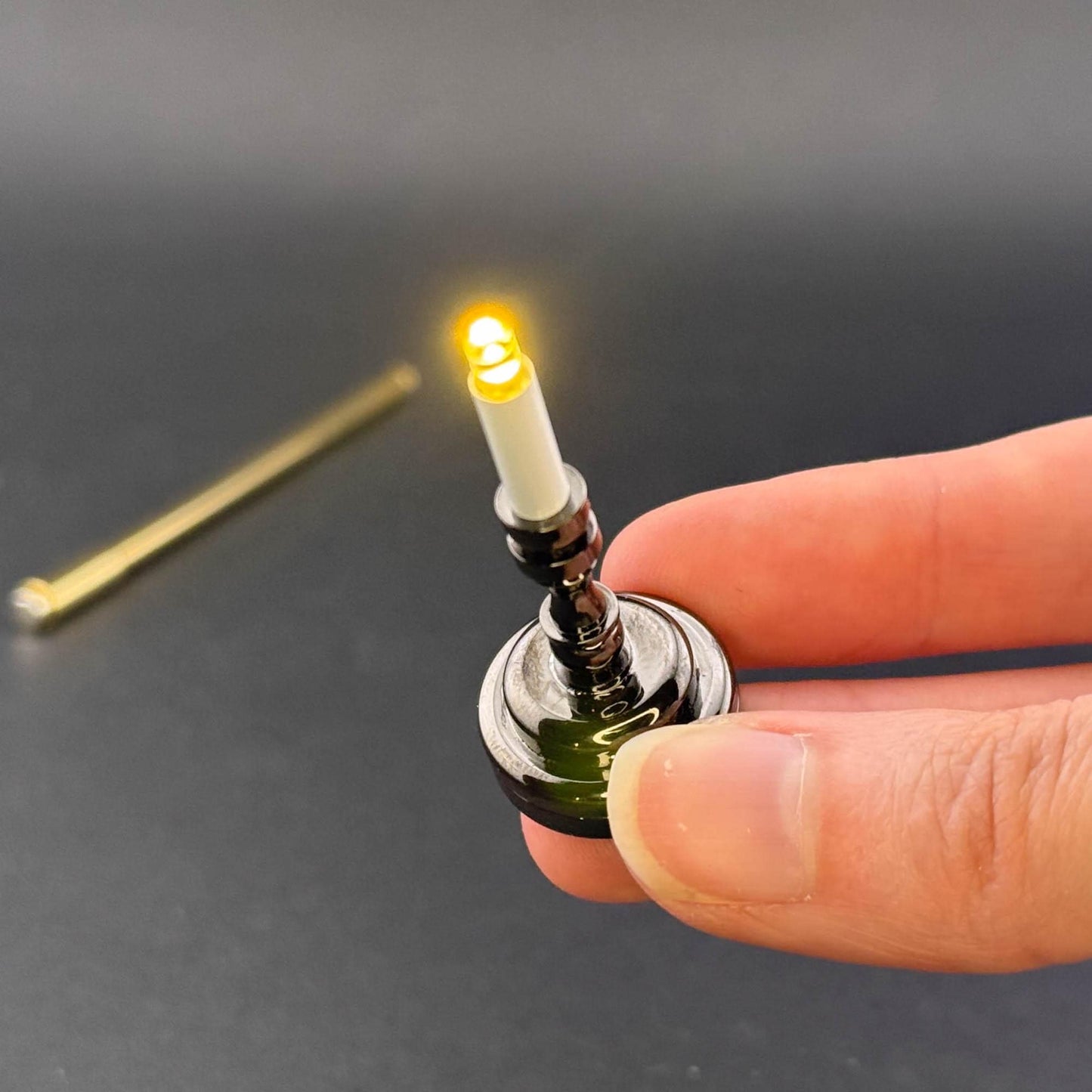 Miniature Touchless operation with Wand 1:12 table lamp LED for Dollhouse No-touch No-Switch Black candlestick