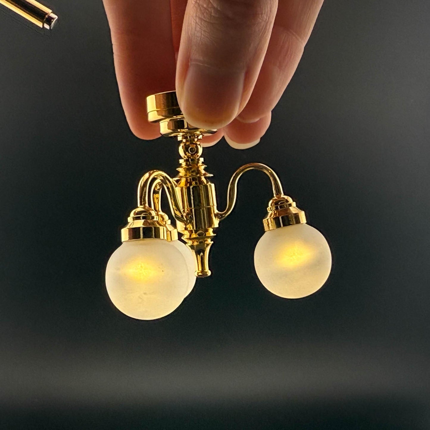 Miniature brass lamp Touchless operation with wand Frosted globe 3-arms chandelier LED light 1:12 scale for dollhouse No-touch No-Switch