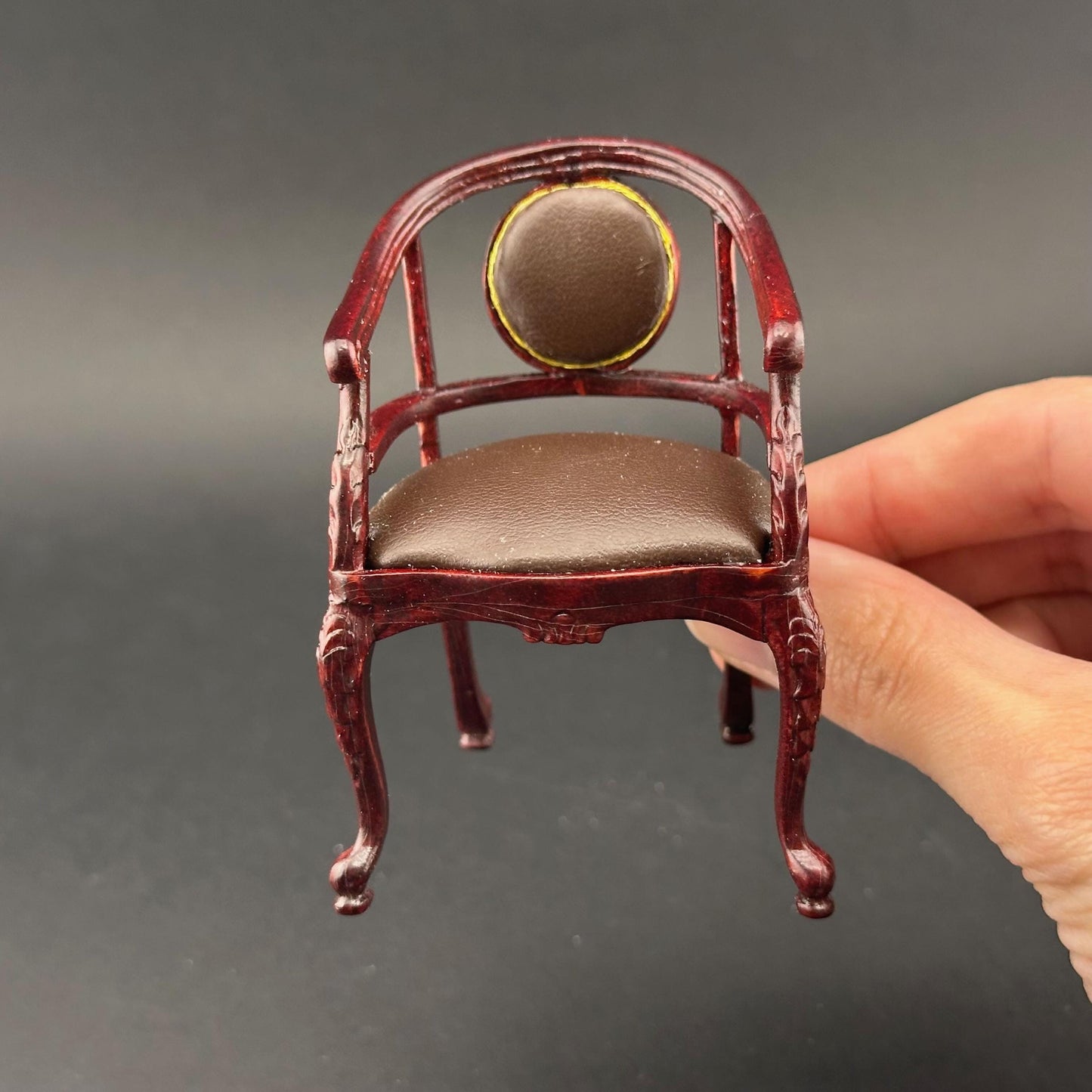 Victorian Captain’s chair armchair, Quality mahogany office, Leather top 1:12 scale for Dollhouse miniature