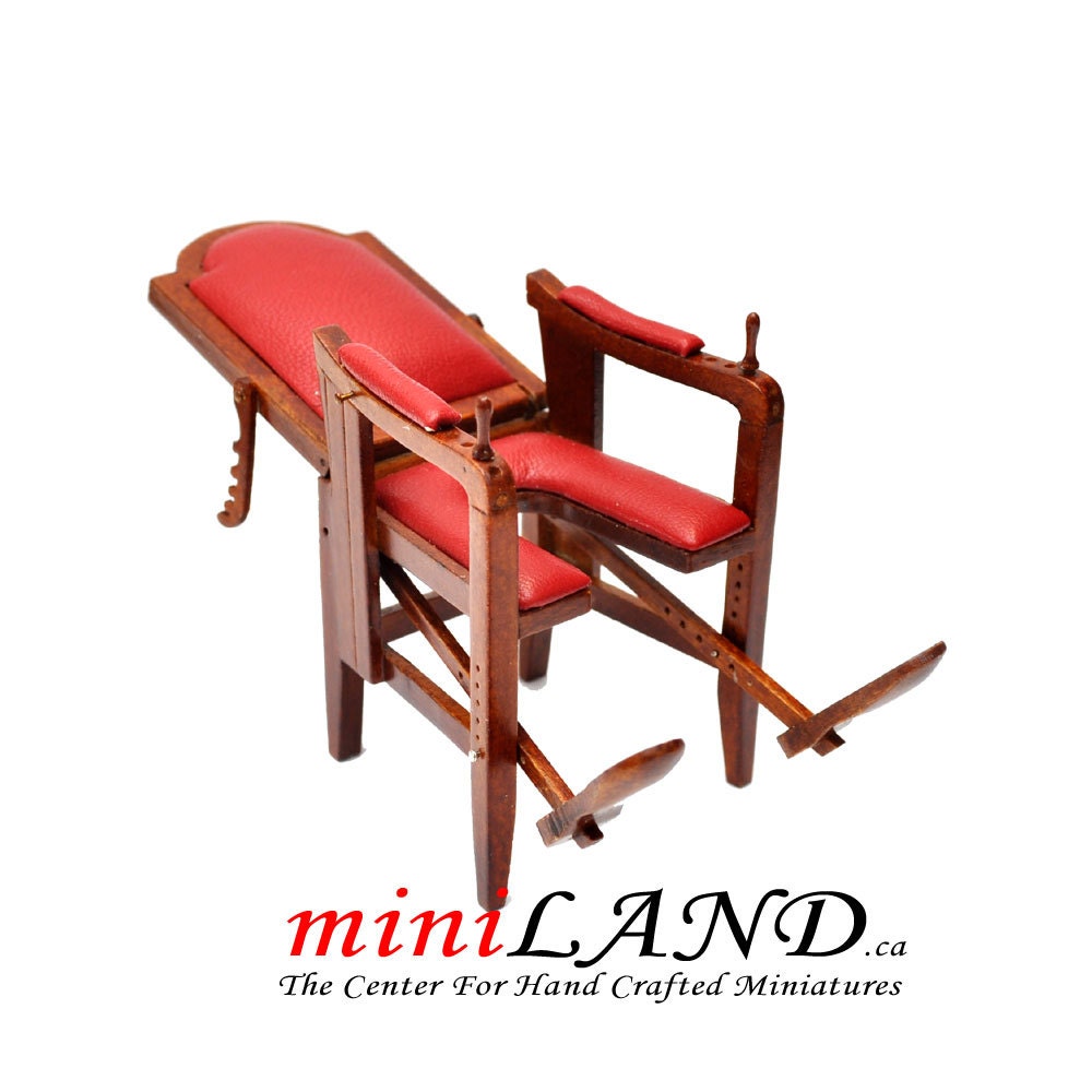 18th-century birthing chair dollhouse miniature 1:12 scale V4026 baby hospital doctor nurse *****limited addition *****