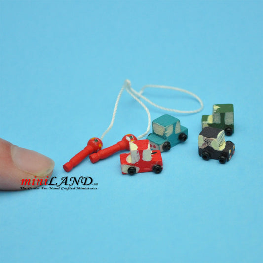 Spielzeugautos und Springseil Puppenhaus Miniatur 1:12