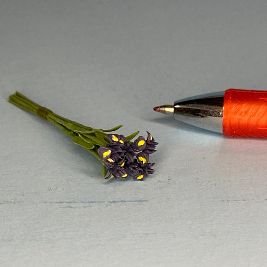 Miniature Purple Irises with Yellow Petals – 1:12 Scale