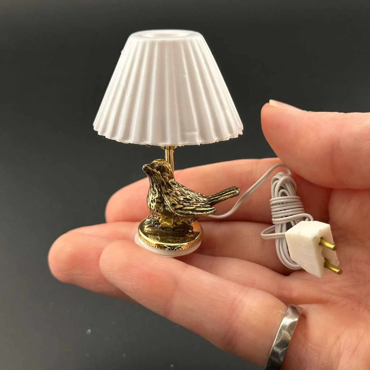 Lampe de plafond tulipe 12 V, vente de liquidation, miniature pour maison de poupée 1:12