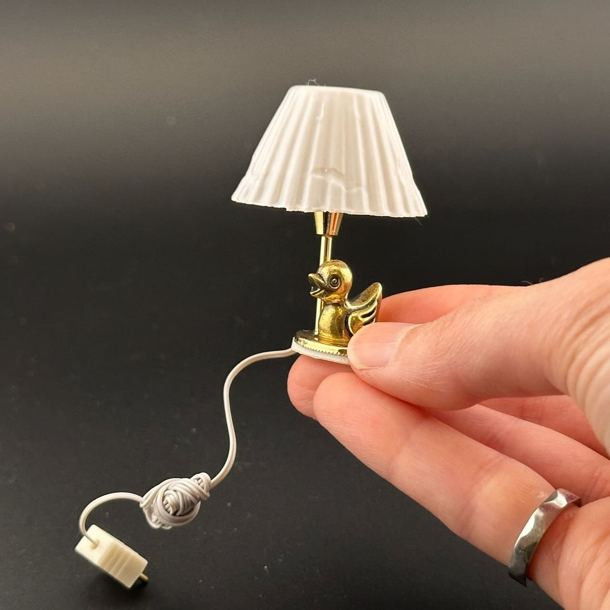 Abverkauf Tulpen-Deckenlampe 12V Puppenhaus Miniatur 1:12 Licht