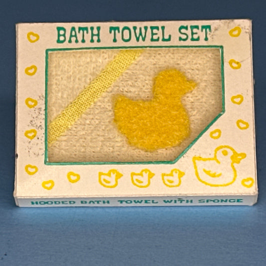 1:12 Scale Miniature Bath Towel Set with Duck Design