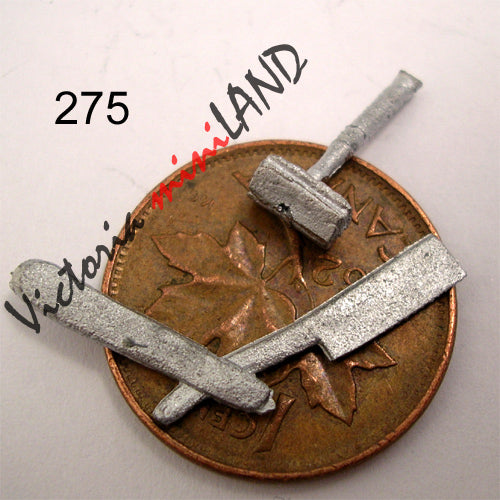 Rasoir droit ou de sécurité, lot de 2 pièces, 1/2" de long, miniature en métal non finie pour maison de poupée - Faites-le vous-même