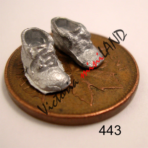 BABY SHOES 1/4"L unfinished DIY metal miniature for dollhouse - Do it yourself