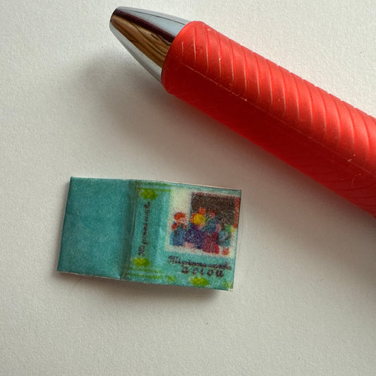 Mini livre imprimé miniature pour maison de poupée 1:12