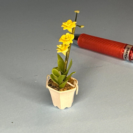 House potted  plant pot for dollhouse miniature 1:12 scale  Tall yellow
