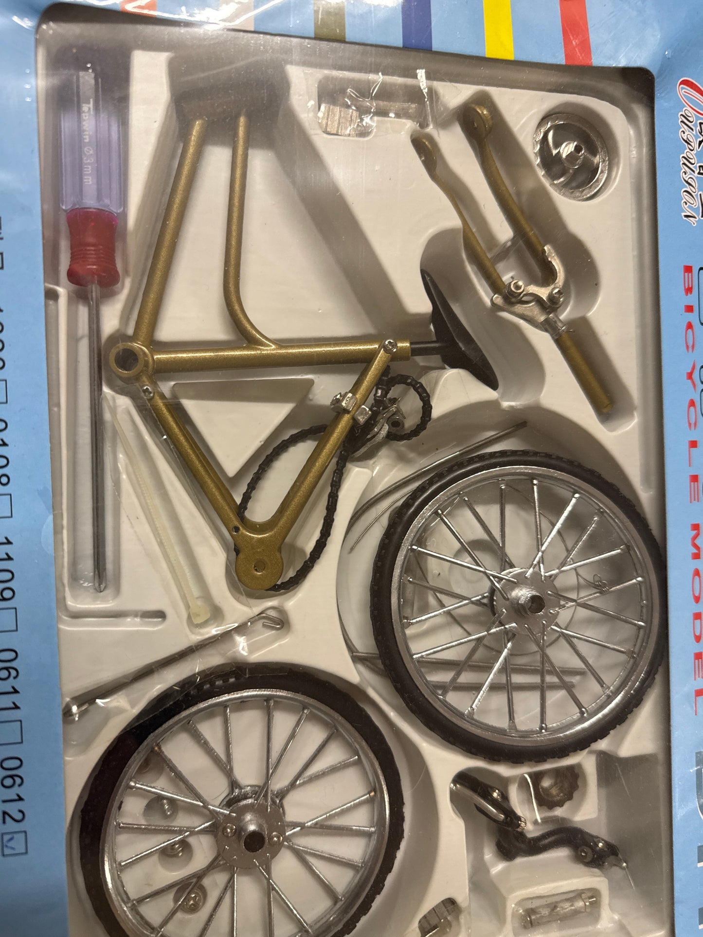 Mini Woman 1:10 scale metal Alloy DIY Bicycle Die-cast DIY bike model