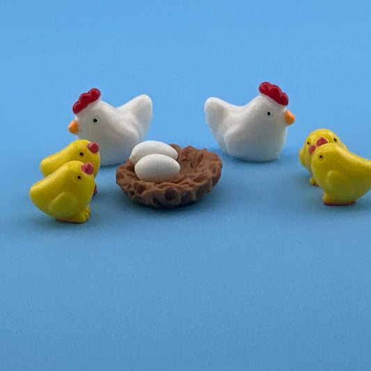Dollhouse Miniature – Chicken Family with Nest