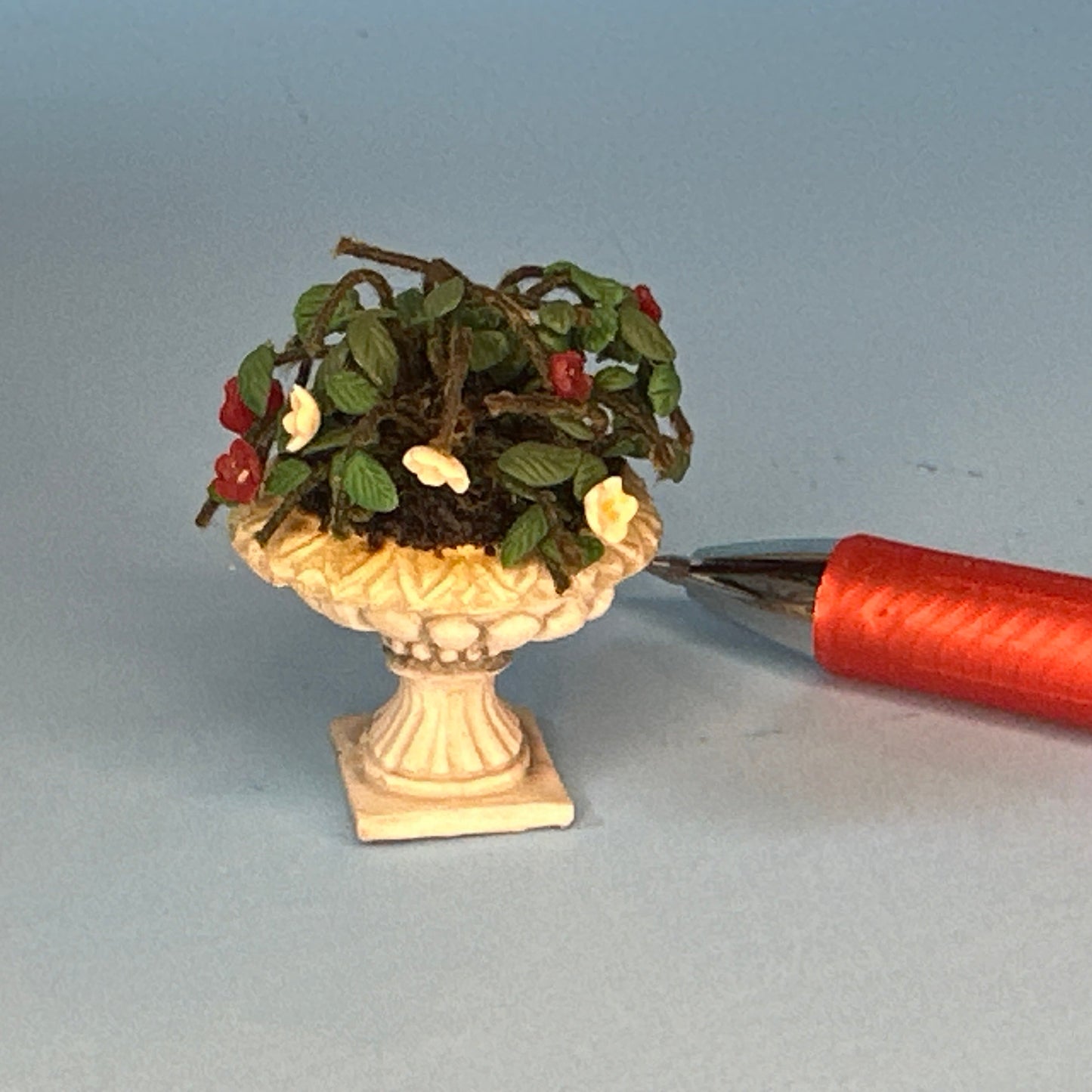 Arrangement Mixed Flowers for dollhouse miniature 1:12 scale