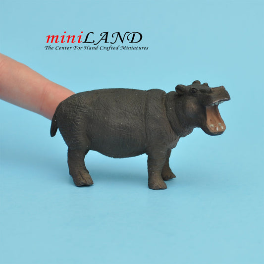 Hippopotamus 1 2  Scale for dollhouse miniature 1:24 scale
