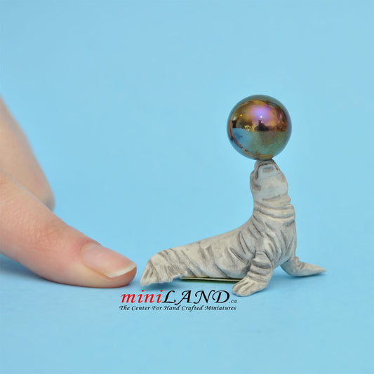 Seal With Ball Stone  1-  H for 1:12 scale dollhouse miniature
