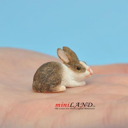 Sniffing Rabbit Brown For dollhouse miniatures 1:12 scale