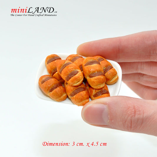 Bakeries on Platter  for 1:12 dollhouse miniature food