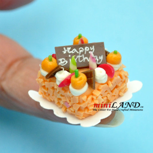 Gâteau d'anniversaire miniature pour maison de poupée 1:12 A03