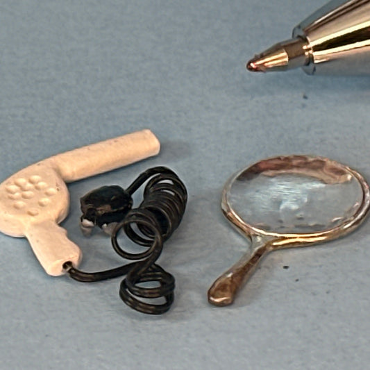 Miniature White Hair Dryer and Silver Mirror for Dollhouses Acc2454 Z08 1:12 scale