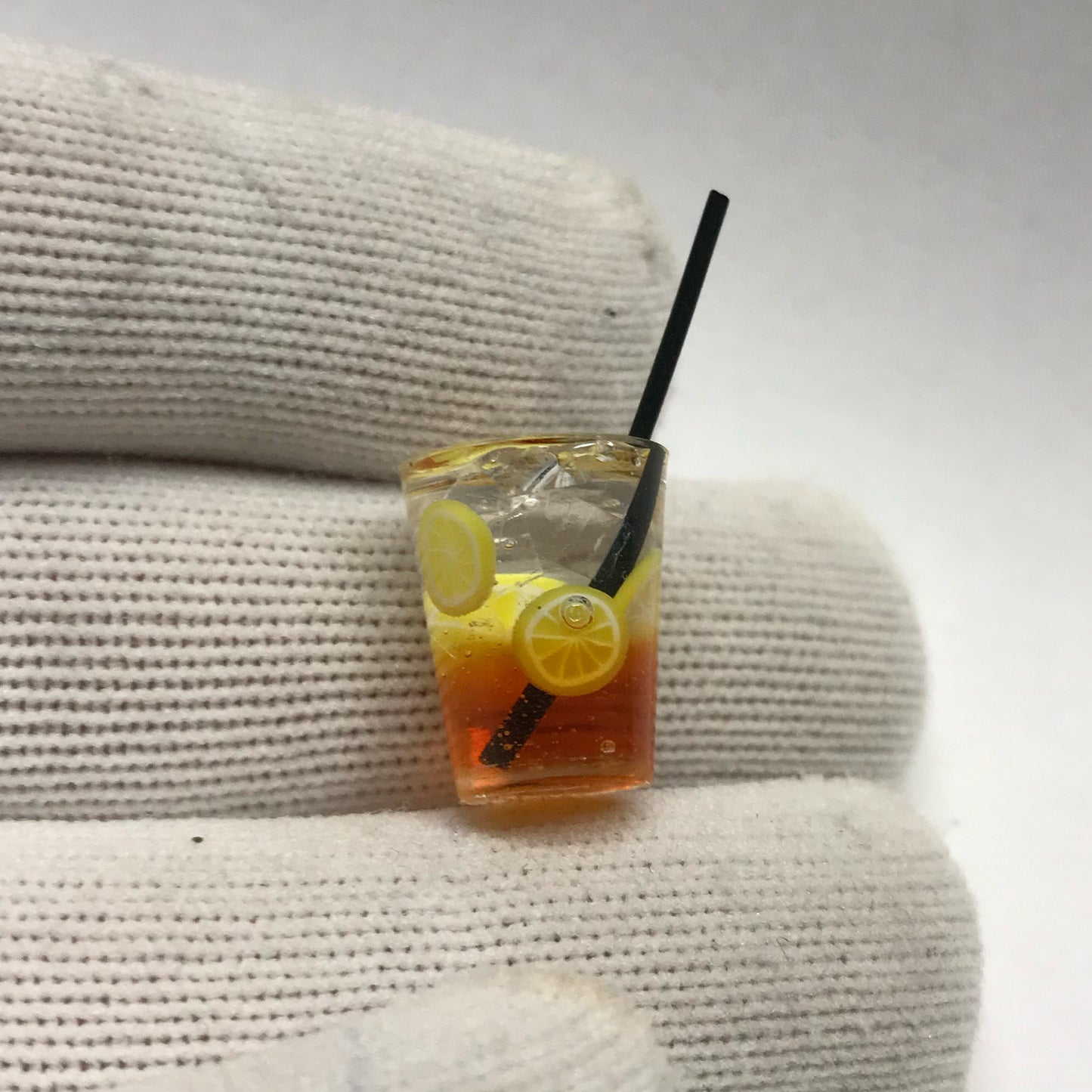 Miniature handmade cold tea with lemon 1:12 Dollhouse Kitchen Accessories food  glass drink