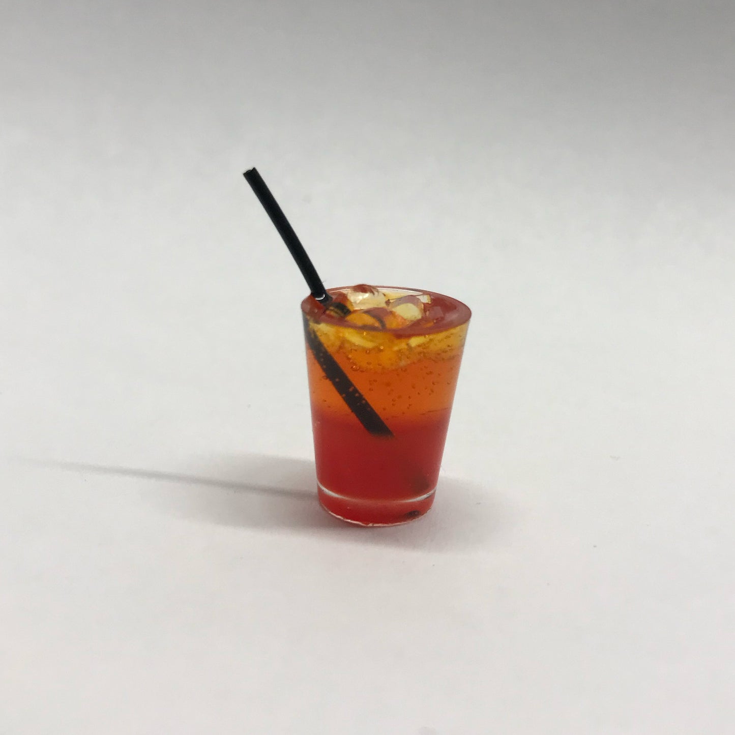 Miniature handmade cold red drink with ice 1:12 Dollhouse Kitchen Accessories food