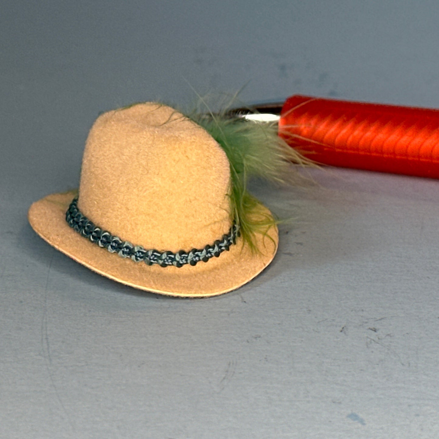 1:12 Scale Miniature Off-White Hat with Green Feather and Blue Ribbon
