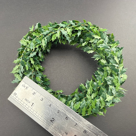 Miniature green Leaf holly Garland – 1:12 Scale Dollhouse Christmas & Garden Decor, 10 ft DIY