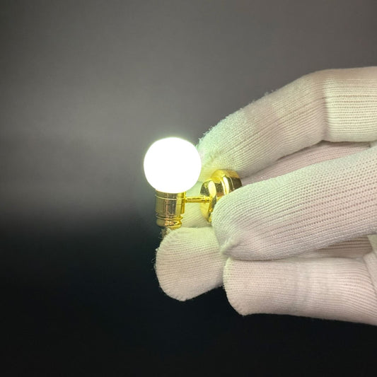 Cold white (blue white) Globe bulb Wall Sconce LED Super bright with On/off switch for dollhouse miniature 1:12 replaceable battery (Copy)