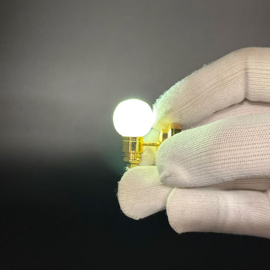 Cold white (blue white) Globe bulb Wall Sconce LED Super bright with On/off switch for dollhouse miniature 1:12 replaceable battery (Copy)