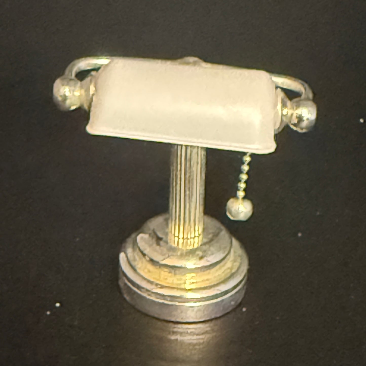 Silver Desk light white shade LED Super bright with On/off switch for 1:12 scale dollhouse miniature