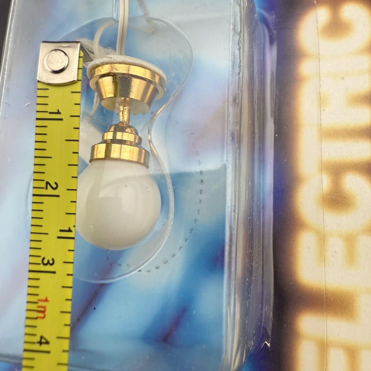 Miniature 12V white globe ceiling Lamp for Dollhouse Light with Plug – 1:12 Scale