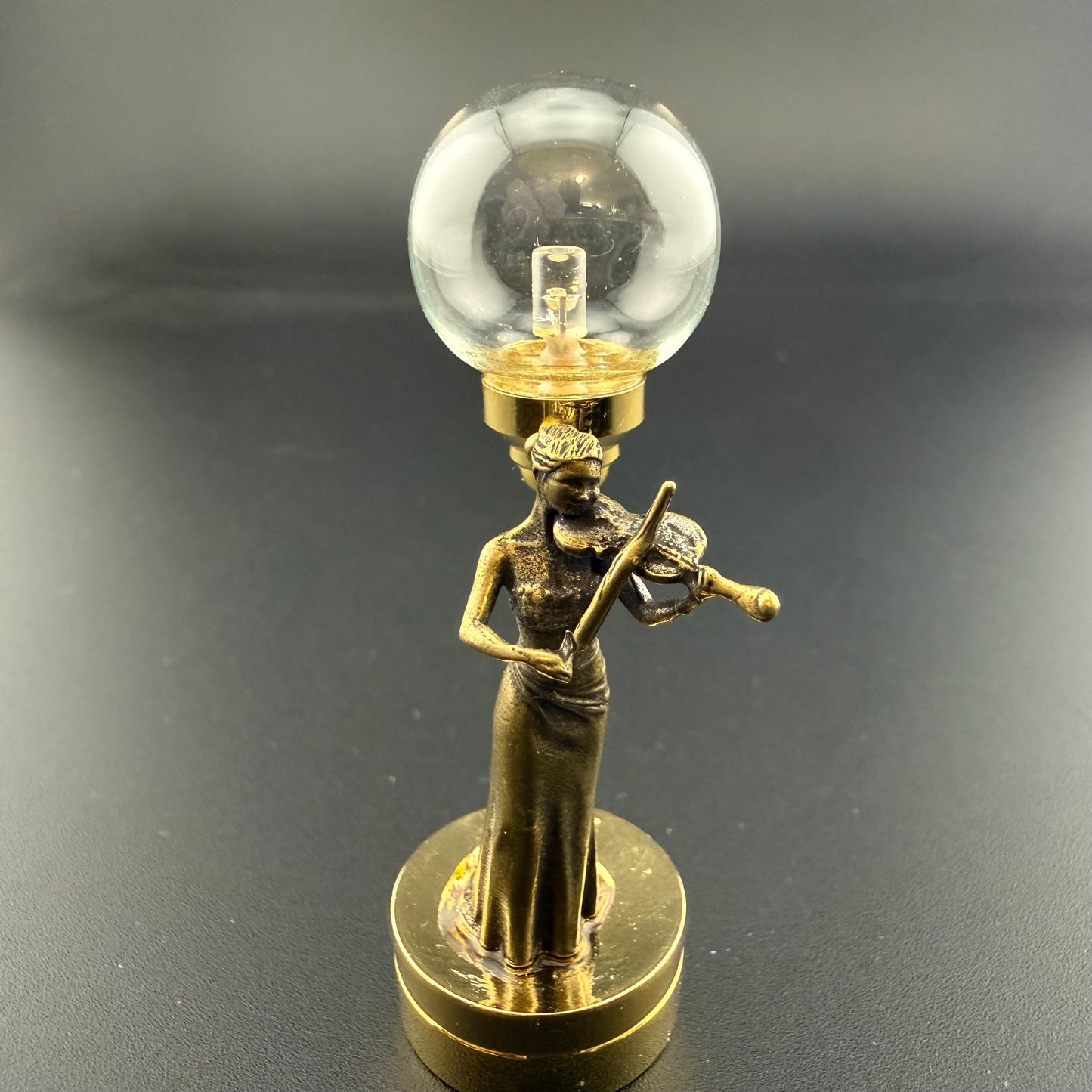 Lampe de table miniature sans contact avec baguette 1:12, lumière LED pour maison de poupée, sans contact, sans interrupteur, demande en mariage pour la Saint-Valentin