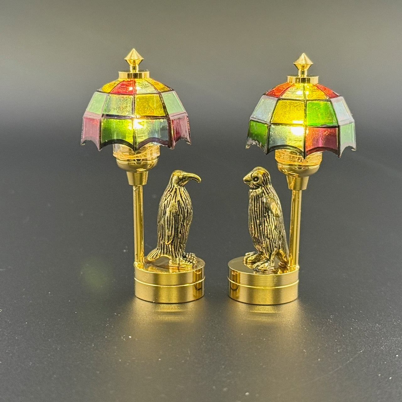 Romantic His and Hers miniature Pair of Dollhouse Lamps Touchless operation with Wand bedroom LED 1:12 Tiffany light Penguin Tiffany