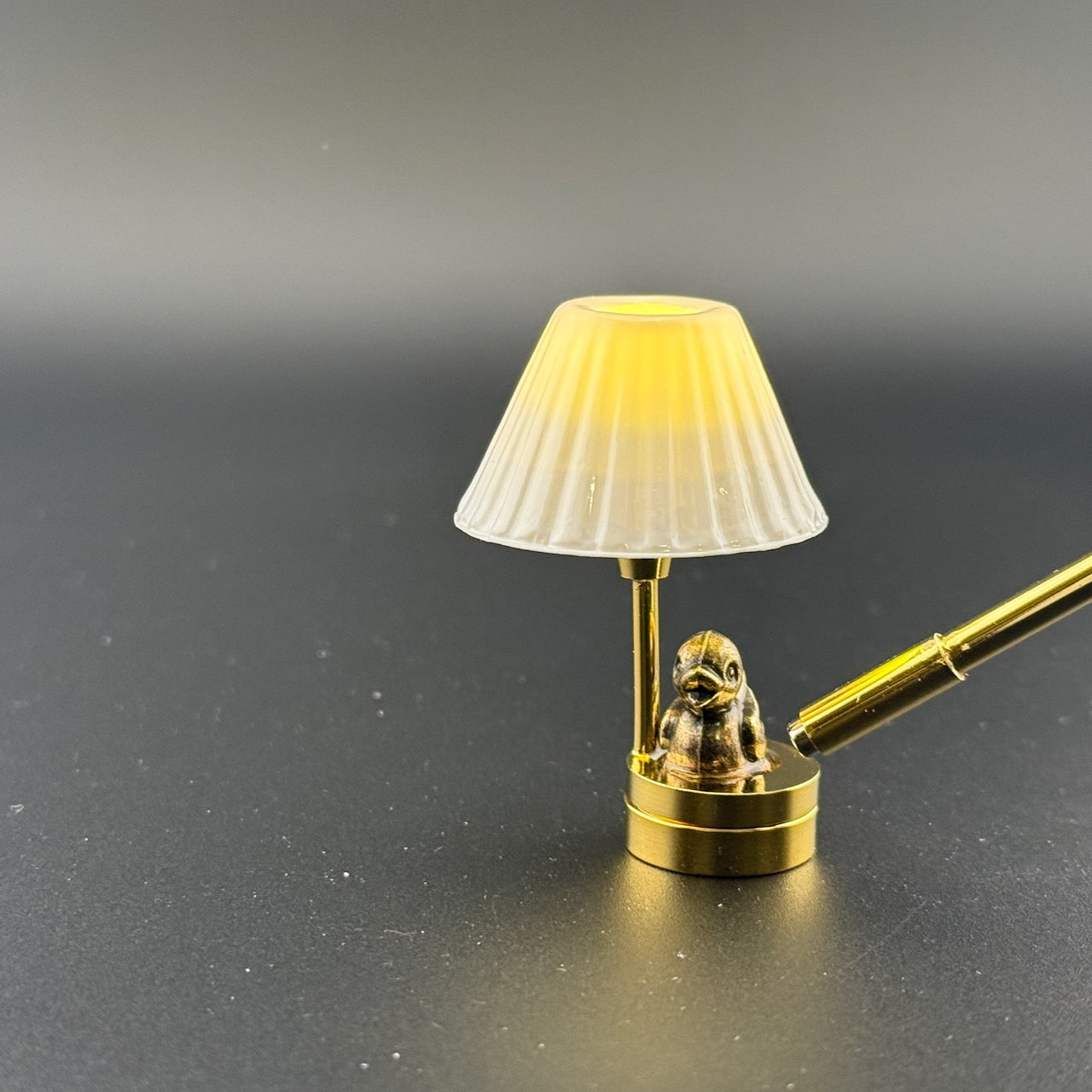Duck child table lamp Miniature Touchless operation with Wand  1:12  LED light for Dollhouse No-touch No-Switch Stick