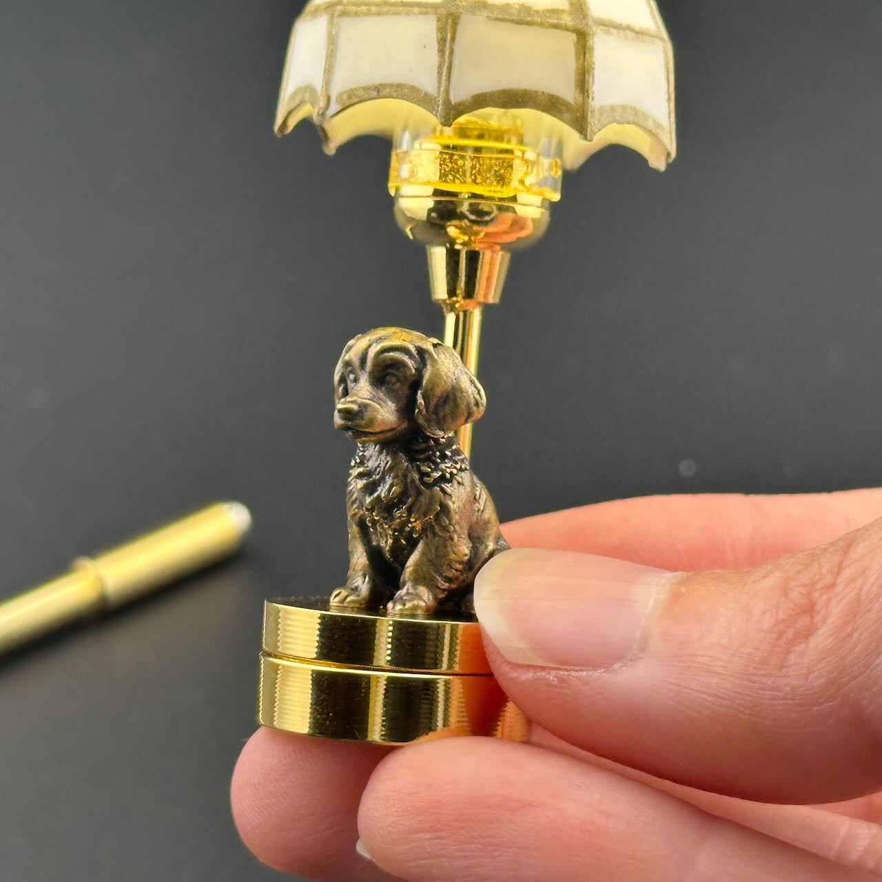 Border Collie Miniature Touchless operation with Wand  1:12 table lamp LED for Dollhouse table light solid brass
