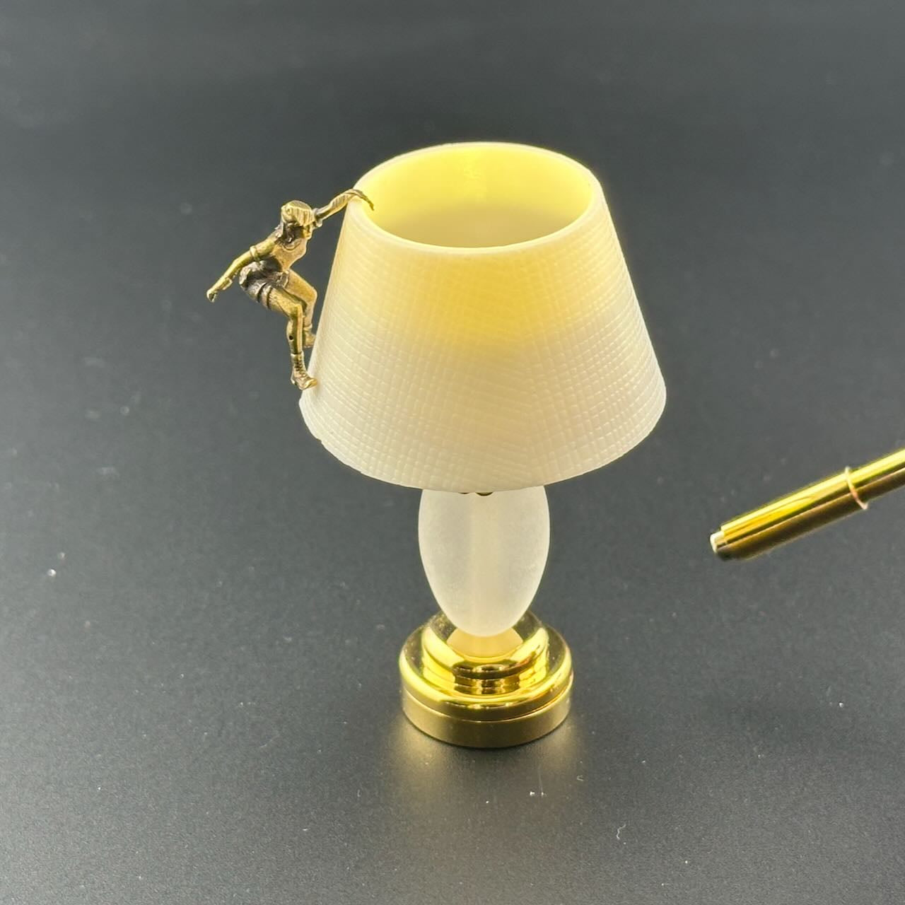 Brass lampshade Climbing Miniature Touchless operation with Wand  1:12 table lamp LED for Dollhouse table light solid brass