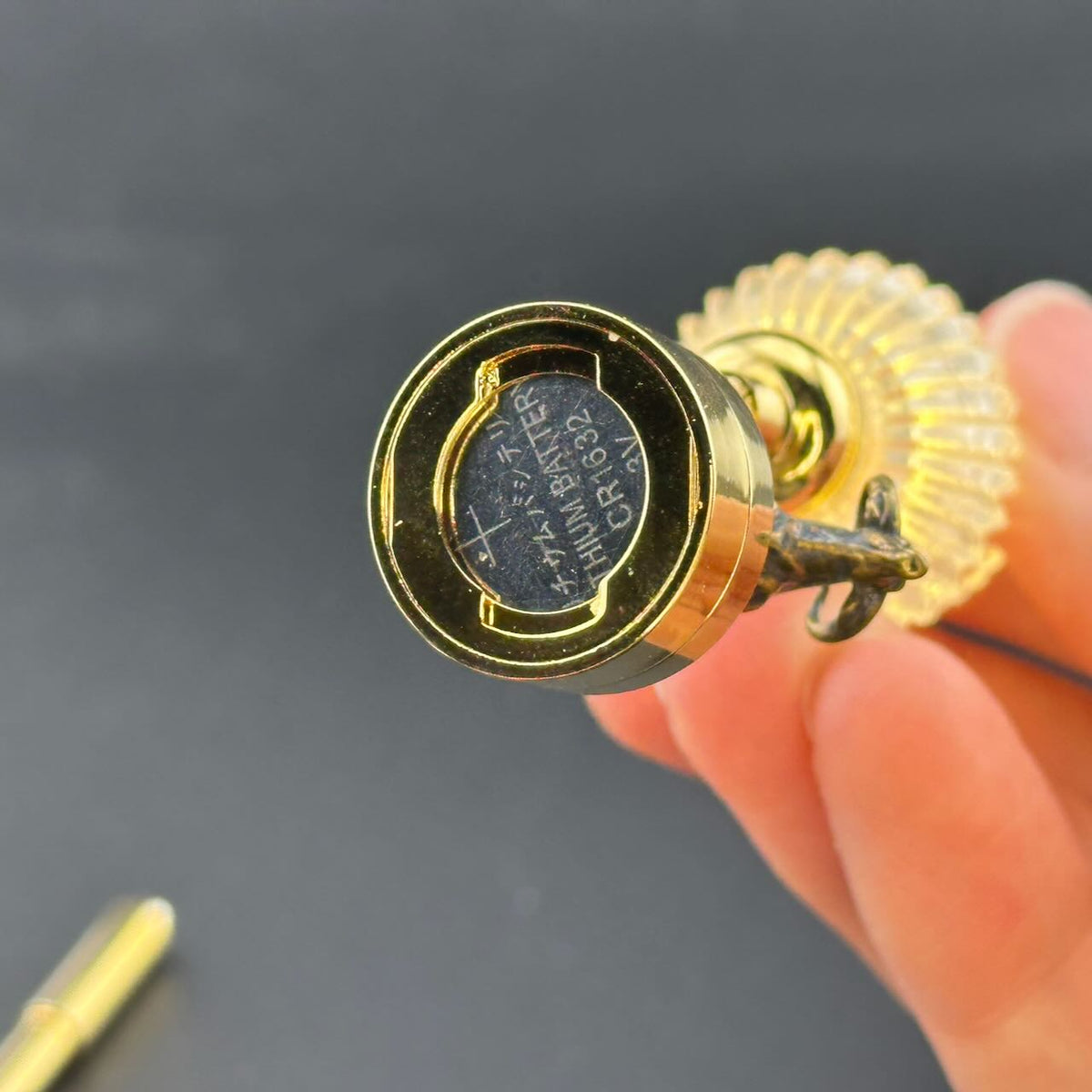 Lampe de table miniature sans contact avec baguette 1:12, lumière LED pour maison de poupée, sans contact, sans interrupteur, demande en mariage pour la Saint-Valentin