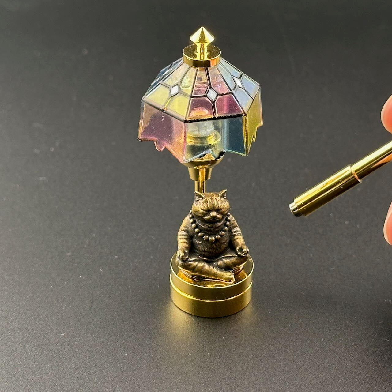 Cat Meditation Miniature Touchless operation with Wand  1:12 table lamp LED for Dollhouse table light solid brass